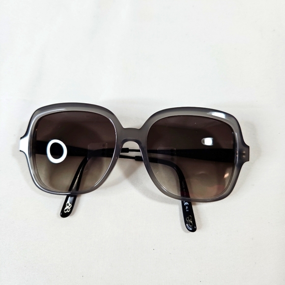 Bottega Veneta Accessories - Bottega Veneta Smokey Gray Sunglasses